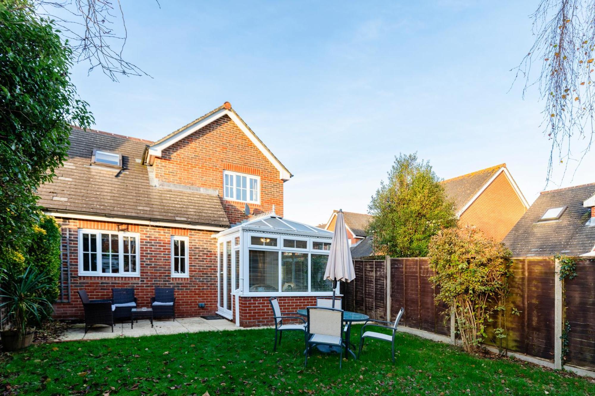 Chichester Retreat House With Free Parking Eksteriør billede